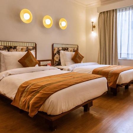 Hotel Clubhouse Nami Residency, Ahmedabad Extérieur photo