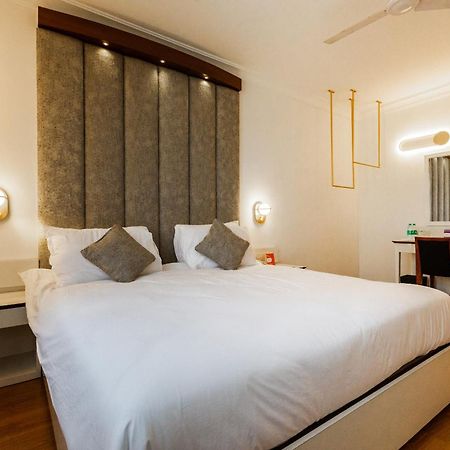 Hotel Clubhouse Nami Residency, Ahmedabad Extérieur photo
