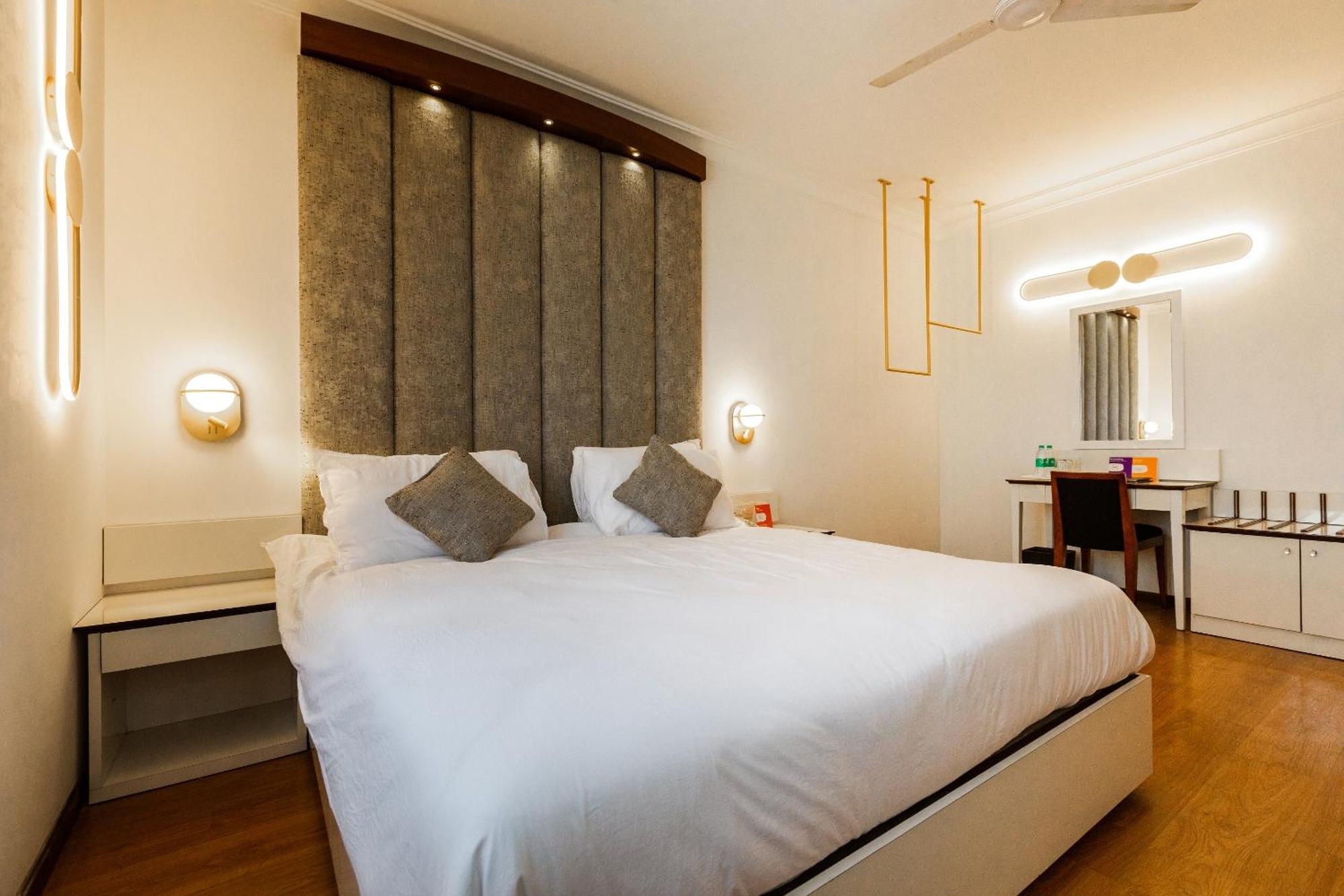 Hotel Clubhouse Nami Residency, Ahmedabad Extérieur photo