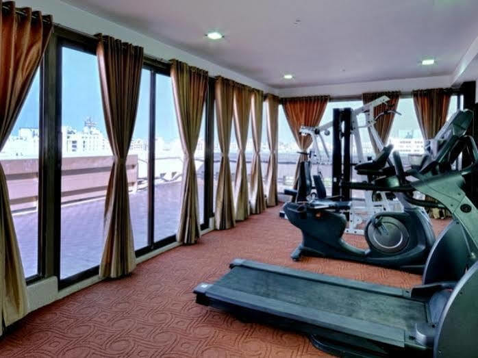 Hotel Clubhouse Nami Residency, Ahmedabad Extérieur photo